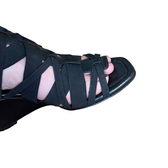 Donald Pliner Lia Wedges - Picture 10 of 10